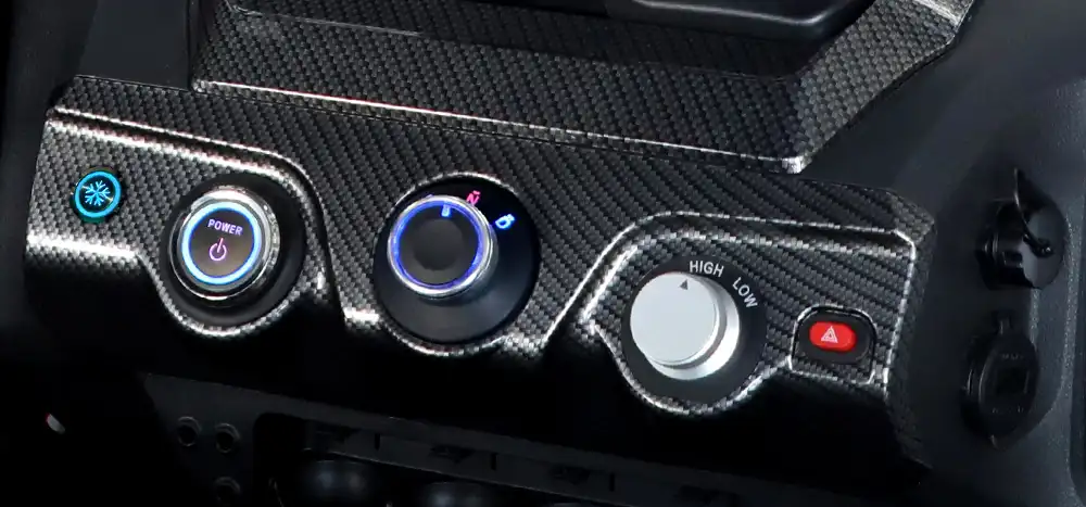 Evolution D-MAX GT4 Golf Cart - Image 5