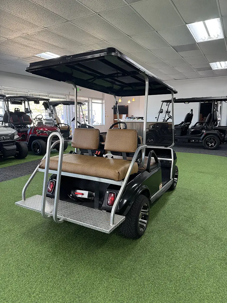 2000 Club Car DS golf cart for sale