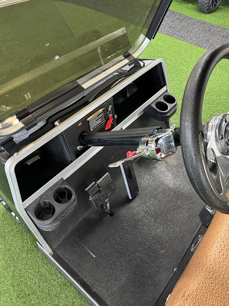 2000 Club Car DS golf cart interior
