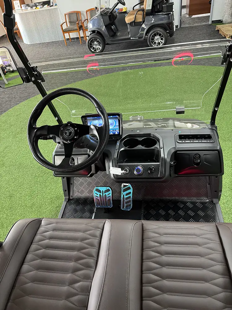 Tara Summit Plus 4 Golf Cart interior