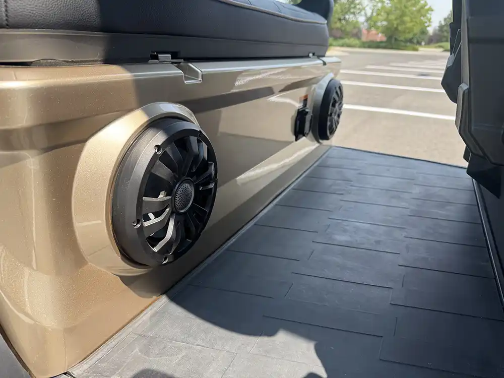 epic e40fx champagne speakers